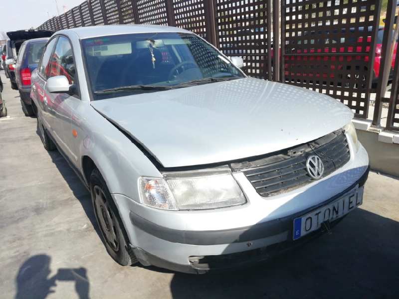 volkswagen passat berlina (3b2) del año 1998
