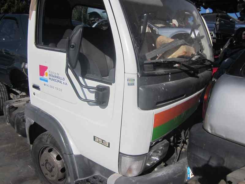 nissan cabstar del año 2006