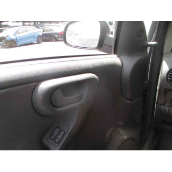 opel corsa c del año 2004