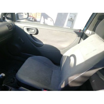 opel corsa c del año 2003