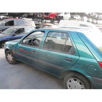 ford fiesta berlina (dx) del año 2000