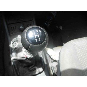 opel corsa c del año 2004