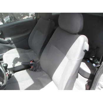 opel corsa c del año 2004