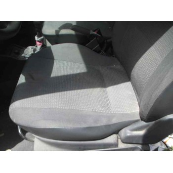 opel corsa c del año 2004