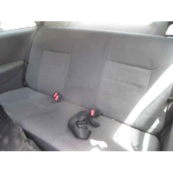 opel corsa c del año 2004