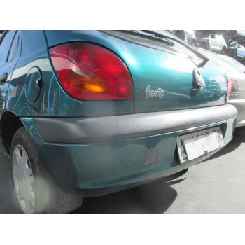 ford fiesta berlina (dx) del año 2000