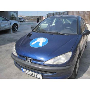 PEUGEOT 206 BERLINA