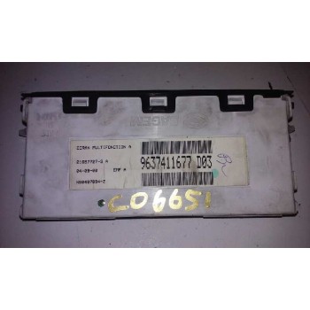 Recambio de display para citroën xsara berlina 1.6i 16v exclusive referencia OEM IAM 9637411677D03  