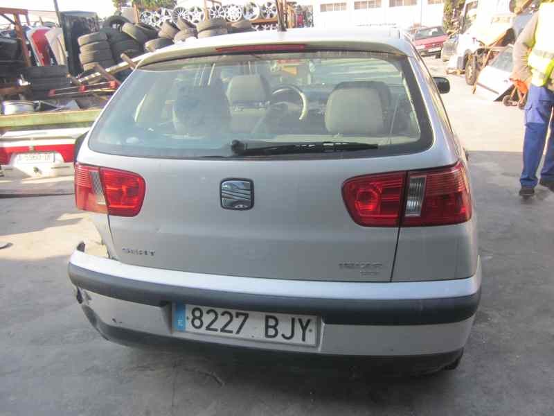 seat ibiza (6k1) del año 2001