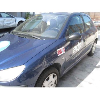 peugeot 206 berlina del año 2002