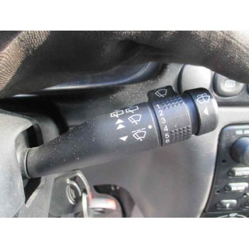 ford fiesta berlina (dx) del año 2000