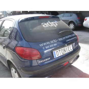peugeot 206 berlina del año 2002
