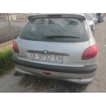 PEUGEOT 206 BERLINA