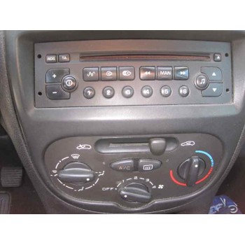 peugeot 206 berlina del año 2002