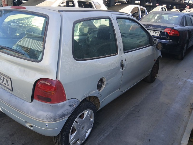 renault twingo i (c06_) del año 2000