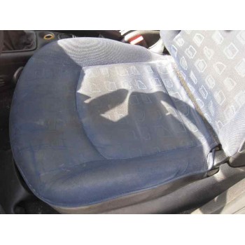 peugeot 206 berlina del año 2002