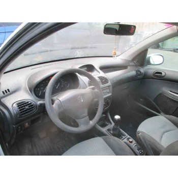 peugeot 206 berlina del año 2003