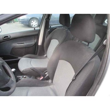 peugeot 206 berlina del año 2003