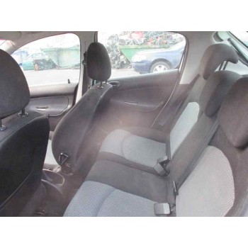 peugeot 206 berlina del año 2003