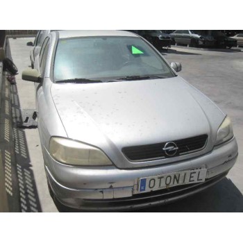 opel astra g berlina del año 1999
