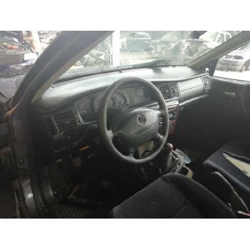 opel vectra b berlina del año 2001