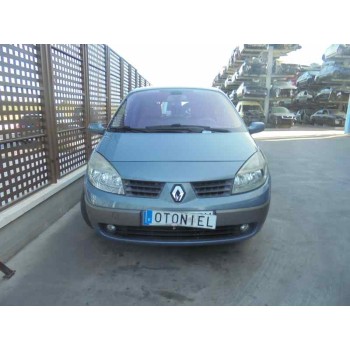 renault scenic ii del año 2004
