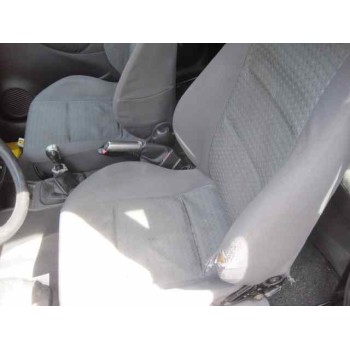 opel corsa c del año 2002