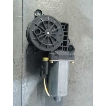 Recambio de motor elevalunas delantero izquierdo para ford fiesta (cbk) ambiente referencia OEM IAM 0130821939 5P 