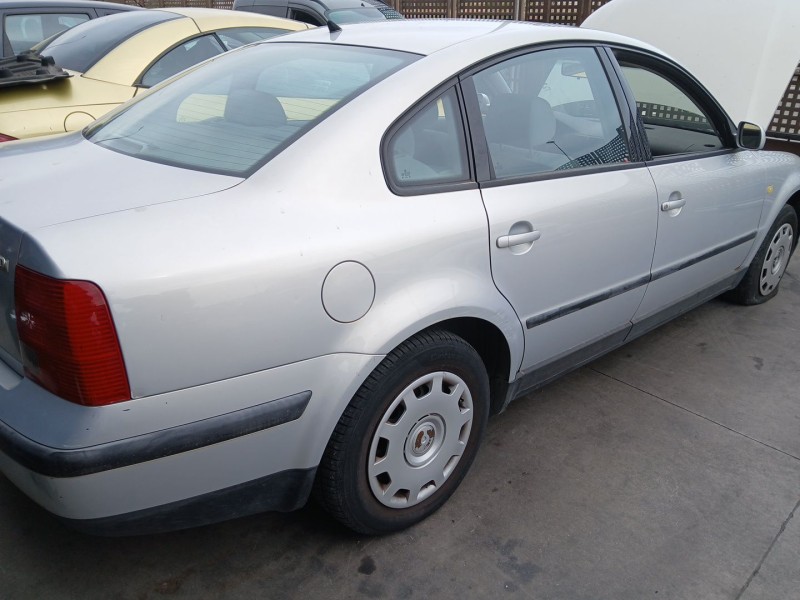 volkswagen passat b5 (3b2) del año 1999