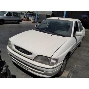 ford escort berlina/turnier del año 1994