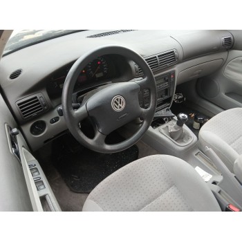 volkswagen passat b5 (3b2) del año 1999