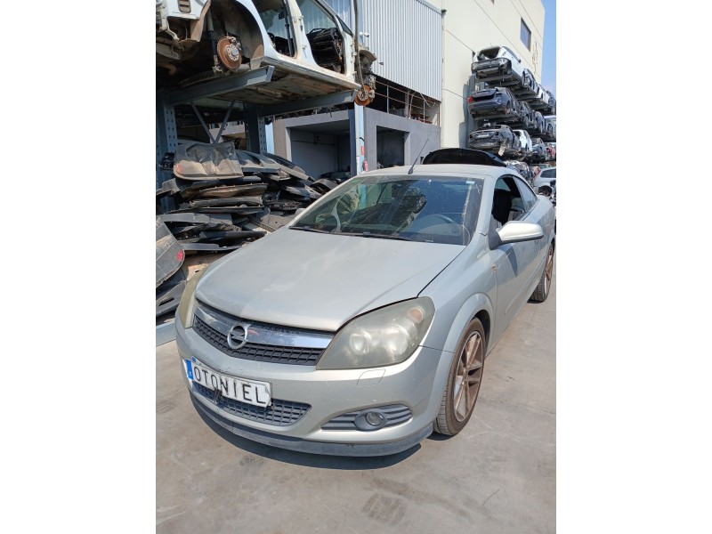OPEL ASTRA H TWINTOP (A04)