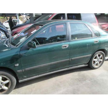 volvo s40 berlina del año 1998