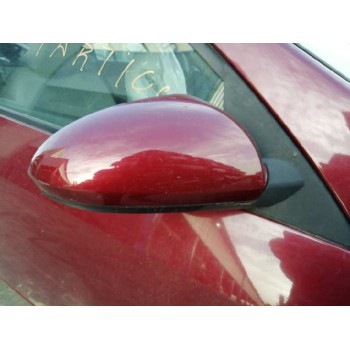 nissan primera berlina (p12) del año 2002