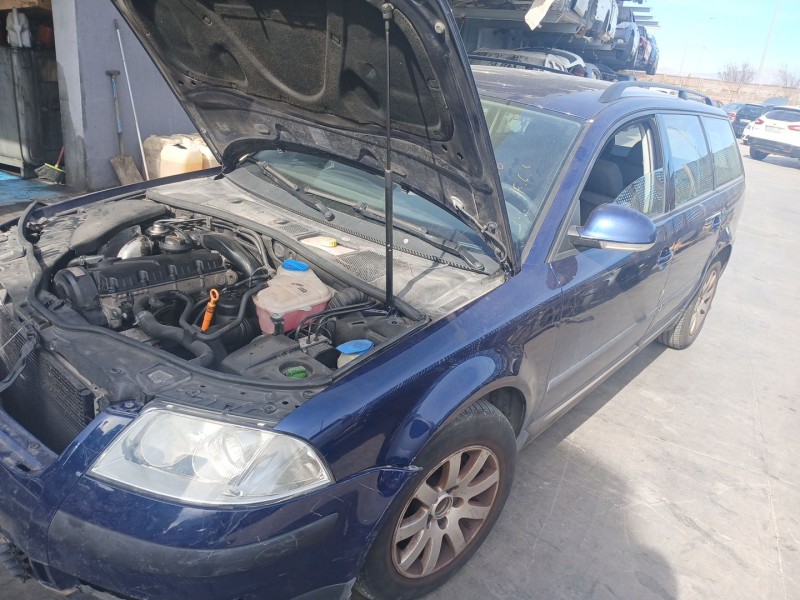 VOLKSWAGEN PASSAT B5.5 VARIANT (3B6)
