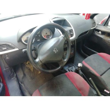 peugeot 207 del año 2006