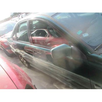 volvo s40 berlina del año 1998