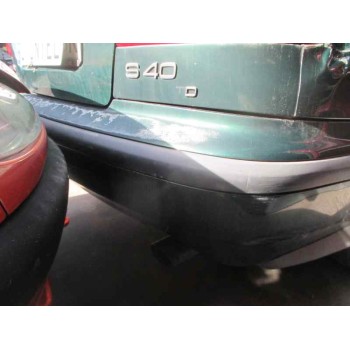 volvo s40 berlina del año 1998