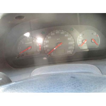 volvo s40 berlina del año 1998