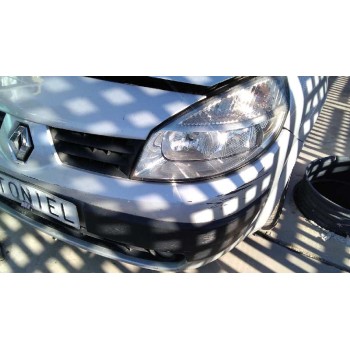 renault scenic ii del año 2005