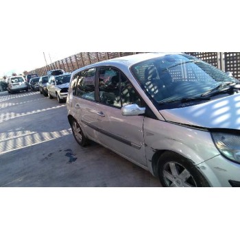 renault scenic ii del año 2005