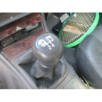 volvo s40 berlina del año 1998