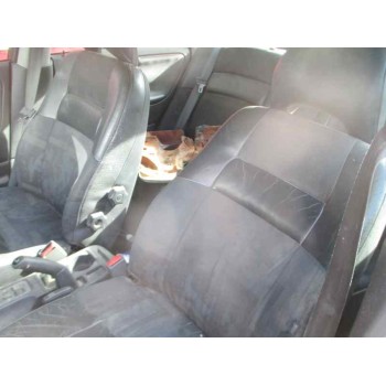 volvo s40 berlina del año 1998