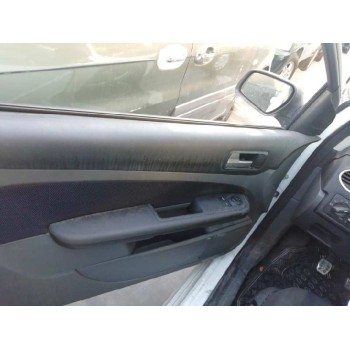 ford focus berlina (cap) del año 2007