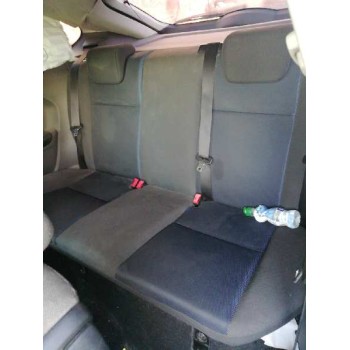 ford focus berlina (cap) del año 2007