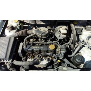 opel astra f berlina del año 1997