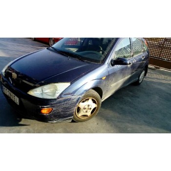 ford focus berlina (cak) del año 2000