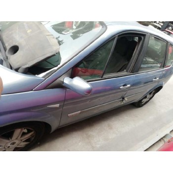 renault grand scenic del año 2004