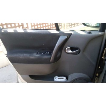 renault scenic ii del año 2005