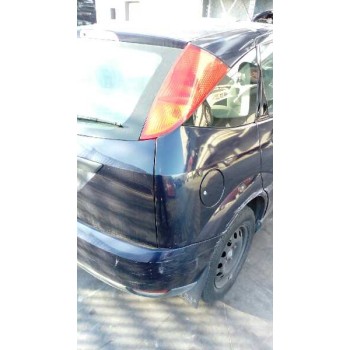 ford focus berlina (cak) del año 2000